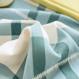 JC HOME Green & White Geometric 140 TC King Bedsheet with 2 Pillow Covers image 5