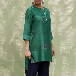 Chidiyaa Ethnic Motifs Printed Kurti image 4