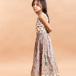 Sangria Girls Beige & White Floral Printed Pure Cotton Lehenga With Choli image 3