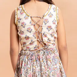 Sangria Girls Beige & White Floral Printed Pure Cotton Lehenga With Choli image 5