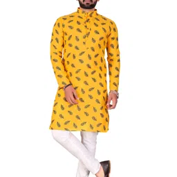 freluro Men Cotton Blend Kurta Pyjama Set image 1