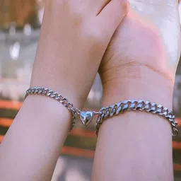 Nevy Pack of 2 Silver-Plated Magnet Hearts Bracelet-picture-40