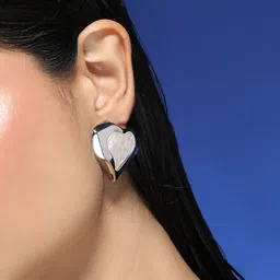 SOHI The Coeur-Edge Abstract Heart Shaped Silver-Plated Stud Earrings image 4