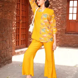 GOLDSTROMS Printed Tunic With Trousers image 5