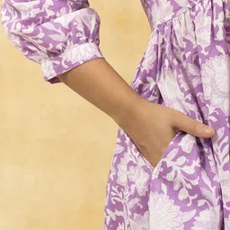 SPARSA Women Floral Printed Fit & Flare Midi Dress image 2