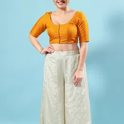 VAMAS - THE DESIGNER BLOUSES Women Round Neck Padded Saree Blouse image 3