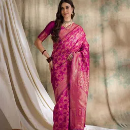 DEVATITHI Ethnic Motifs Zari Silk Blend Banarasi Saree-picture-16