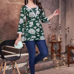 Mitera Floral Printed V-Neck Kurti image 2