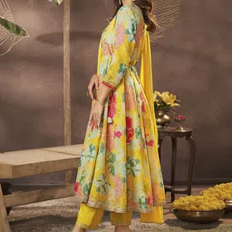 Bhama Couture Jennifer Winget Printed Cotton Silk Anarkali Kurta With Trouser & Dupatta image 4