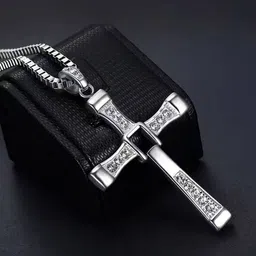 kazare Rhodium-Plated Pendant image 2