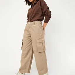 max Women Cargos image 4