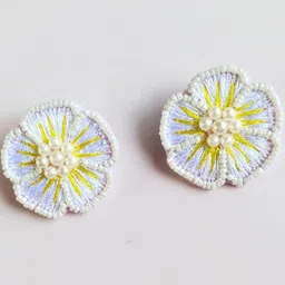 Tipsy closet Women White Jewellery Set image 5