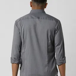 van heusen V Dot Men Spread Collar Solid Casual Shirt image 4