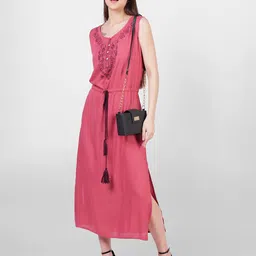 DRIRO Fit & Flare Maxi Dress-picture-34