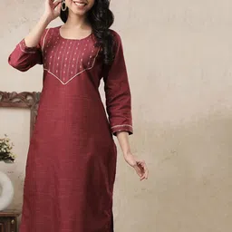 AUZAAI COLLECTION Selection Of 2 Floral Yoke Design Thread Work Pure Cotton Kurtas image 5