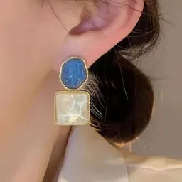 PASU FASHION Gold-Plated Artificial Stone Studded Square Drop Earrings image 4