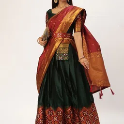 DIVASTRI Semi-Stitched Lehenga & Unstitched Blouse With Dupatta-picture-23