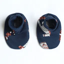 cocoon care Infants Beanie Cap With Mittens & Booties image 2