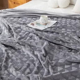 HOKIPO Grey Fleece AC Room 210 GSM Double Bed Blanket image 2