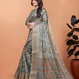DIVASTRI Floral Printed Zari Banarasi Saree image 5