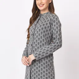 Anouk Women Floral Printed Cardigan image 4