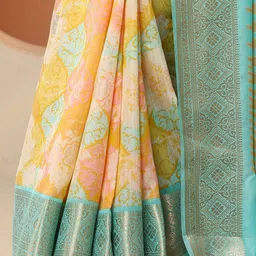 Libas Floral Zari Silk Blend Handloom Saree image 3