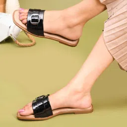 THE STHAPAK BLESS YOUR FEET Women Open Toe Flats with Buckles-picture-10