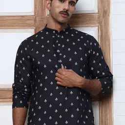 Jompers Men Ethnic Motifs Printed Regular Kurta with Trousers image 3