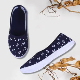 astetik 4 u Latest Collection Girls Jutis and Bellies For Women image 3