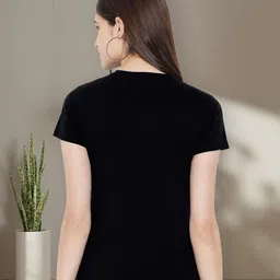 Tromko Women Pack of 3 Geometric Printed Round Neck Cotton T-shirts image 5