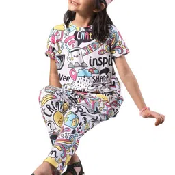 Nakshatra Unisex Kids Printed T-shirt with Trousers image 3