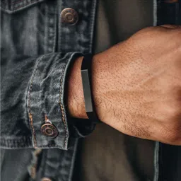 ruhi collection Stainless Steel Titanium Cuff image 3