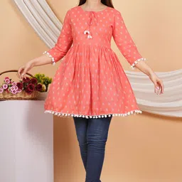 metafab Casual Regular Sleeves Printed Women Pink Top image 3