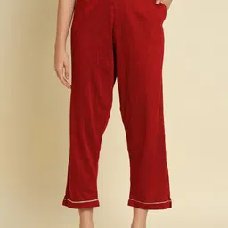 vredevogel Women Silk Blend Kurta Pant Dupatta Set image 5