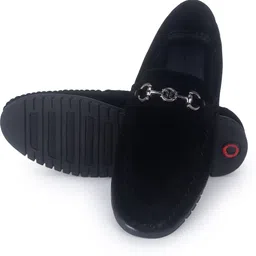 theshoegalleryy Men's Velvet "D" Design Loafers/Valley Loafers For Men image 3