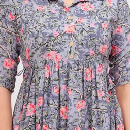 ur7 Women Printed Viscose Rayon Anarkali Kurta image 5