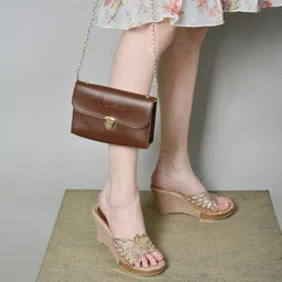 action Women Wedges Sandal-picture-18