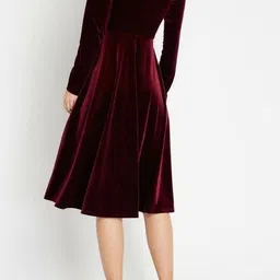 westchic Women Fit and Flare Maroon Maxi/Full Length Dress image 2