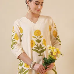 physil Women Printed Pure Cotton Straight Kurta-picture-30