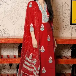 gosriki Women Viscose Rayon Kurta Pant Dupatta Set-picture-23