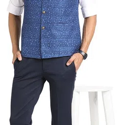 turtle Printed Men Waistcoat image 5
