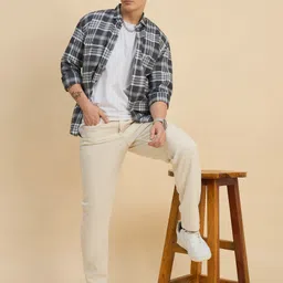 studio nexx Men Loose Fit Mid Rise Beige Jeans image 5