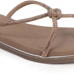 retro walk Women Flats Sandal image 4