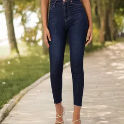 DressBerry Women Edgy Touch Skinny Fit Light Fade Stretchable Frayed Cropped Jeans-picture-37