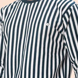 v-mart Men Striped Round Neck Green Sweater image 4