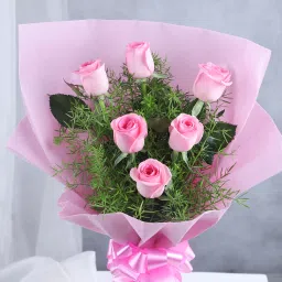 Pretty In Pink Rose Bouquet N Cake Combo image 4