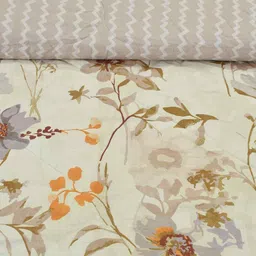 Florida Floral AC Comforter with King Bedsheet & 2 Pillow Covers | All Season | Reversible | Soft & Fluffy (Ivory, 220x240 CM) image 4