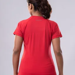 womink Women Solid Round Neck Elastane Red T-Shirt image 2