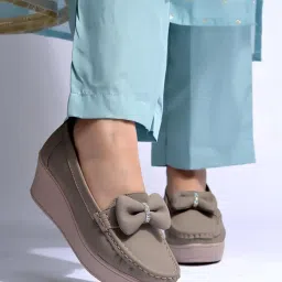 shoetopia Upper Bow Detailed Loafers for Women & Gilrs image 3