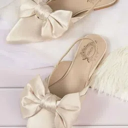 shoetopia Flat Sandals For Women image 3